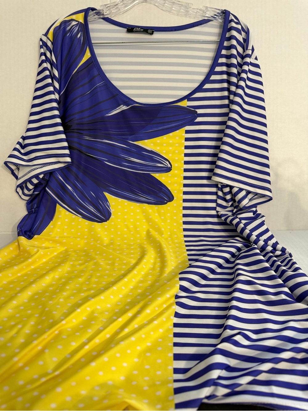 Lily by Firmiana Blue & Yellow Floral Stripe Mix Blouse